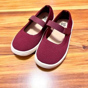 Like New girls size 12 SO Maroon shoes